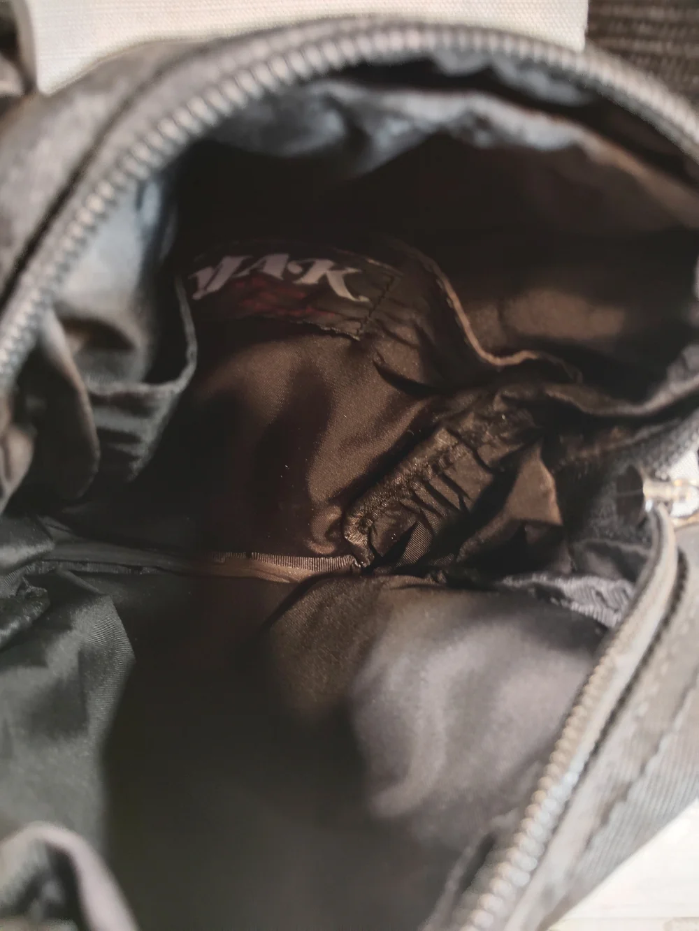 Yak Bag Black Compact Messenger Shoulder Bag
